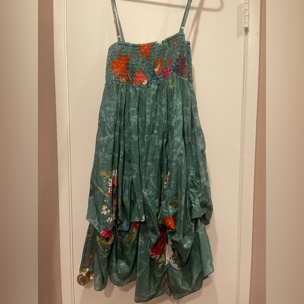 Elegant Green Floral Scarf
